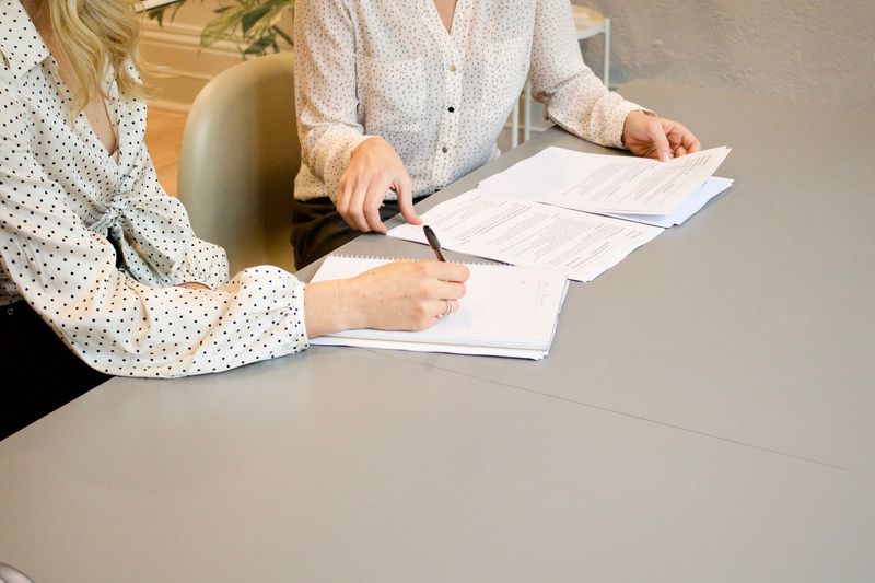 ISO® 27001 vs ISO® 27002: Differences, Similarities & Benefits